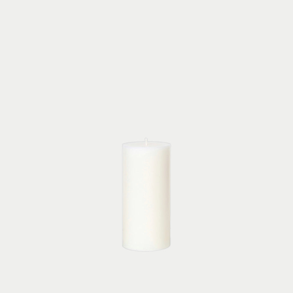Facile Pillar Candle M