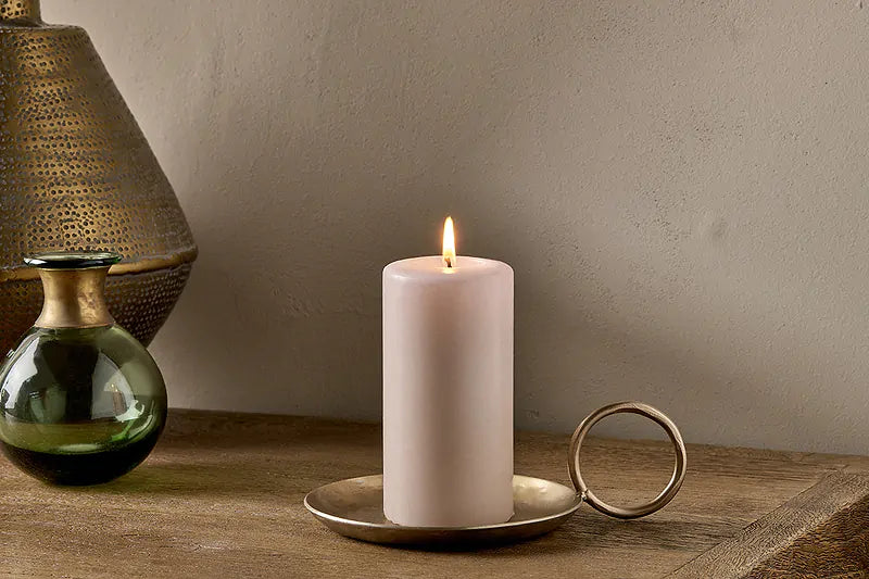 Dimali Candle Holder